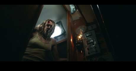 Shaliene Woodley sexy foto