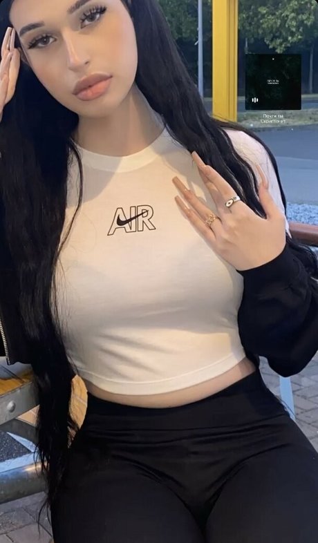 Lu Aaliyah xxx nette bilder