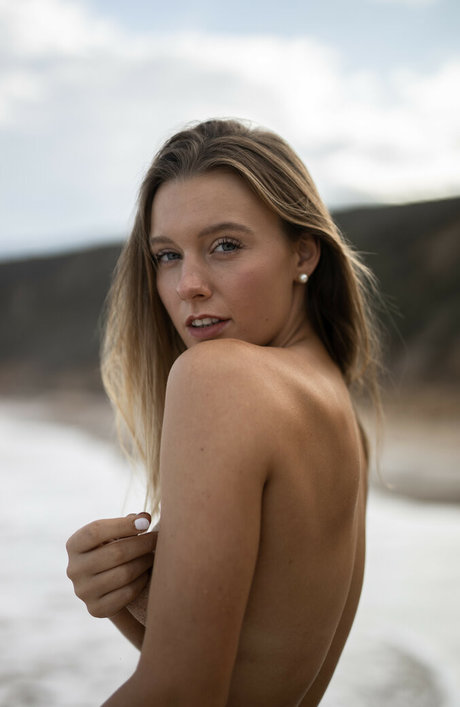 _sidneyann_ heiße nette foto