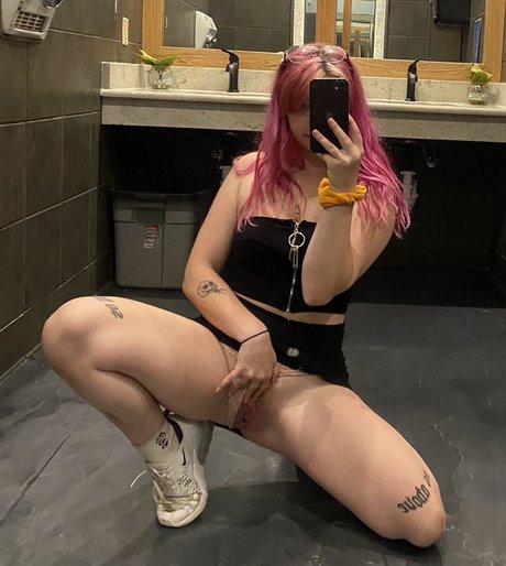 Trippyelf nacktheit erotische fotos