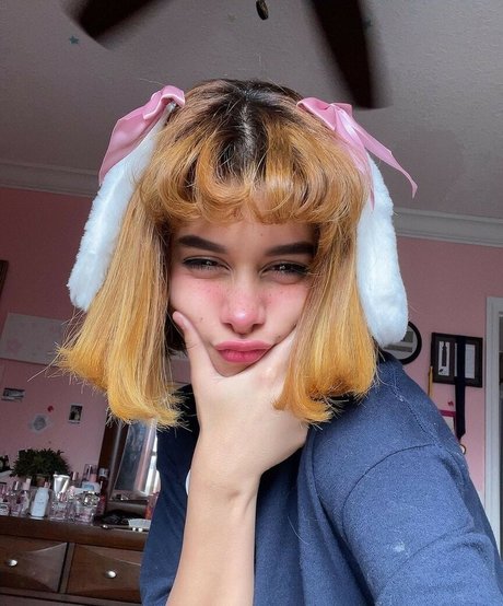 Littlebunnygirl erwachsene xxx fotos