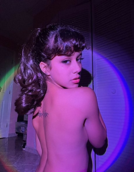 Littlebunnygirl porno erotische galerie