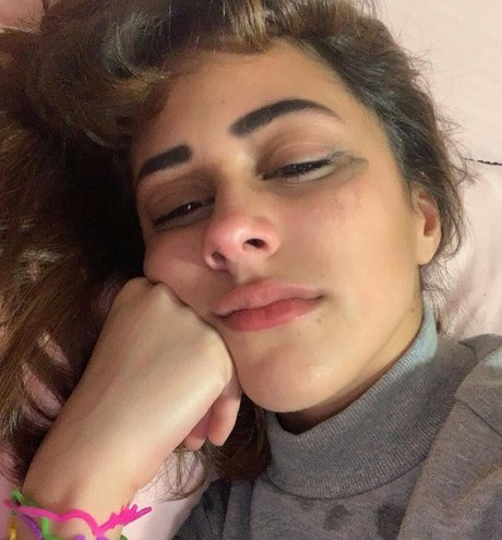 Littlebunnygirl heiße erwachsene foto