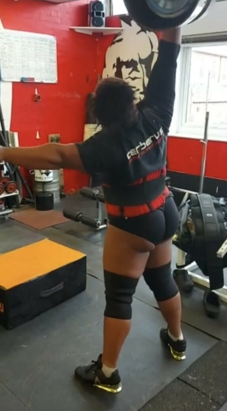 StrongWomen_ kunst pornographische fotos