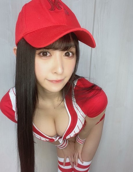 Naomi Majima perfekte nackte bilder