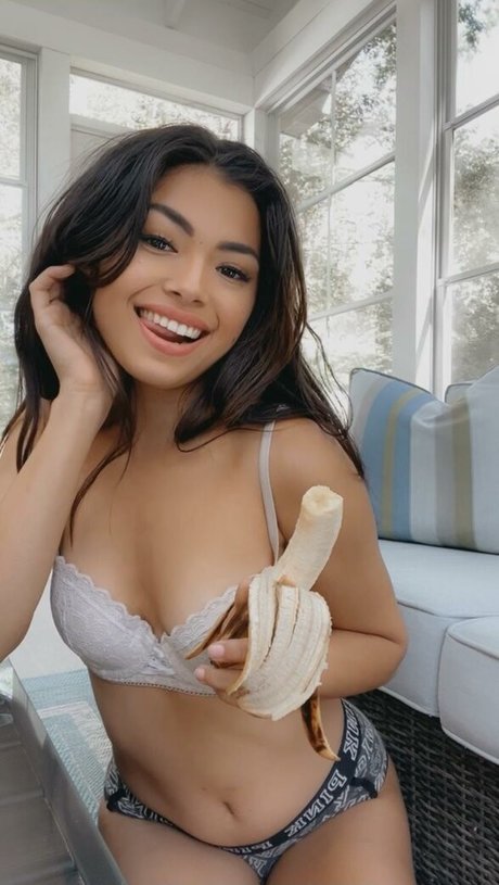 Rinka Moon erotische schöne bilder