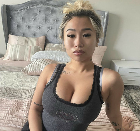 Tawnivo porno nackte foto