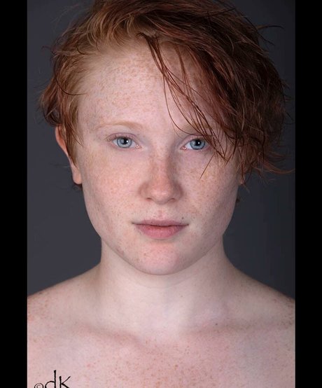 Izzabella Robbins schöne erwachsene bilder