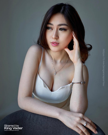 Felicia Carissa porno hübsche foto