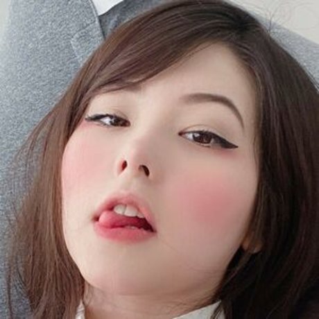 Julia Nakamura hübsche foto