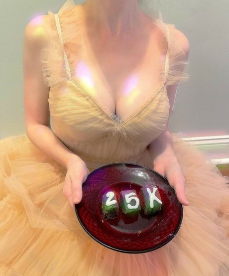 White Cat Whispers ASMR kunst beste foto