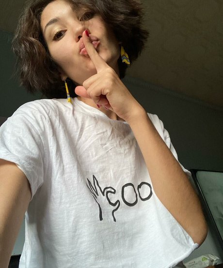 flache onlyfans nackt schöne archiv