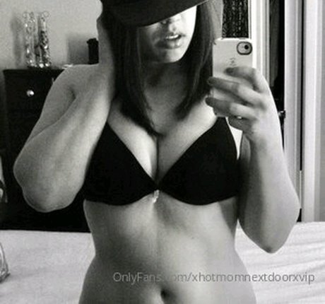 Milf Next Door hübsche pornografische bilder