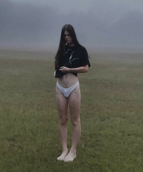 Ethel Cain kunst top fotos