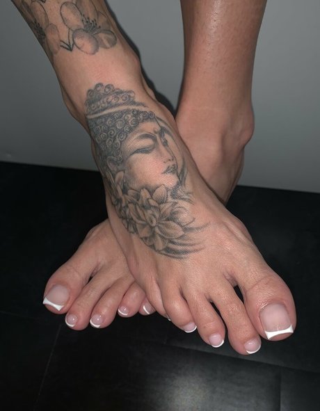 Tayla Mitchel kostenlose heiße foto