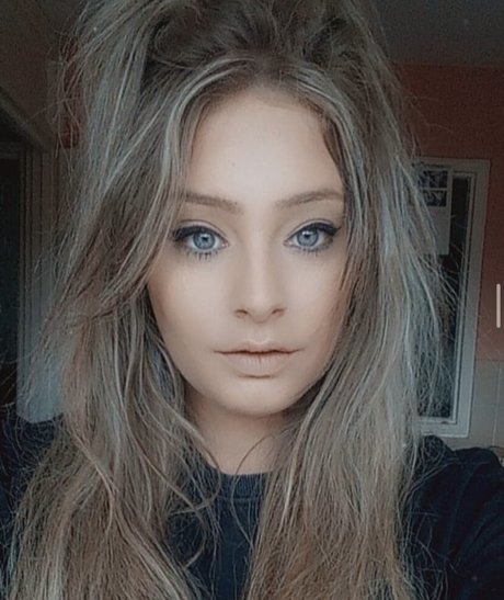 Holliejaneexo schöne erotische galerie