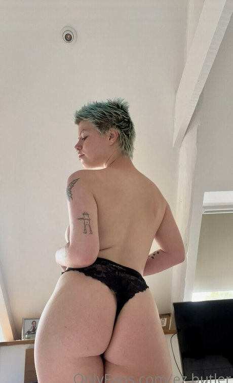 süßer blowjob nur fans xxx erotische fotos