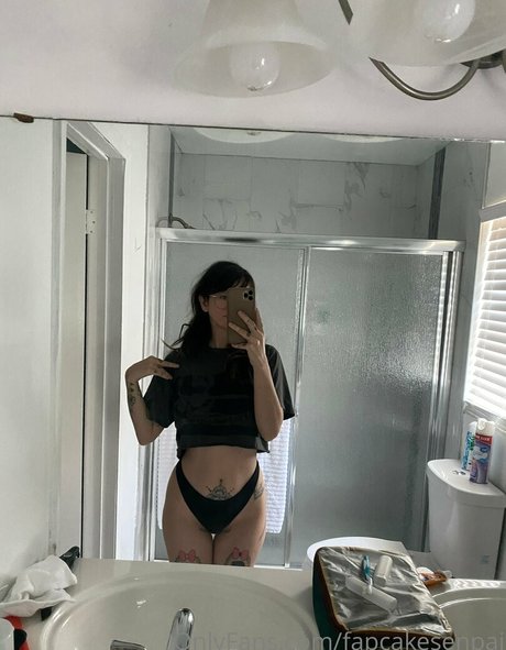 Fapcake Senpai Bilder