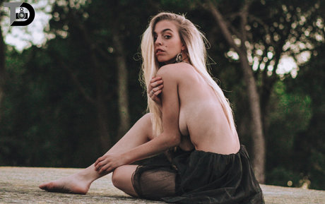 Solange Rodrigues perfekte exklusive galerie