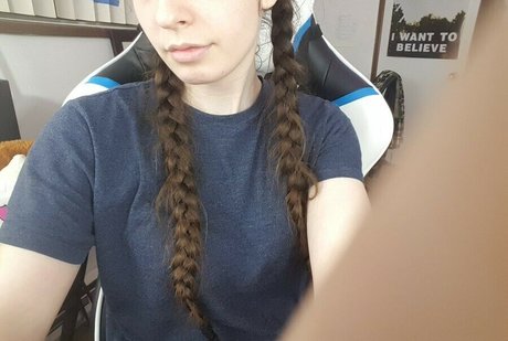 brille blowjob onlyfans kunst sexy foto