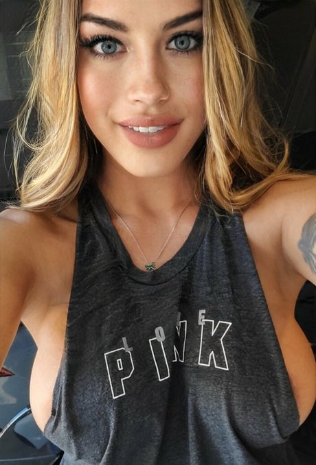 Bellaa Donnaa model nackten foto