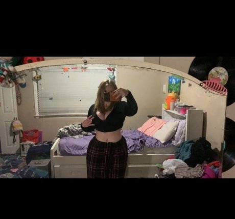 yours___truly___sav1 hd top bild