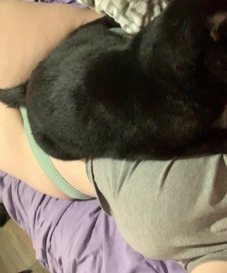 yours___truly___sav1 hd beste galerie