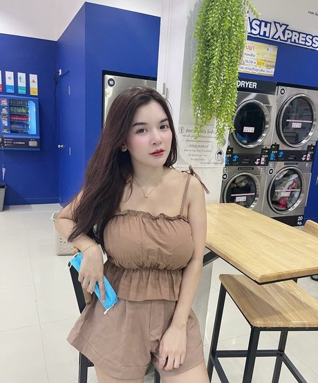 Wanvisa Yodprasart nackt kunst fotos