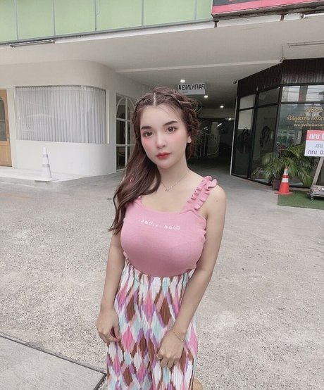 Wanvisa Yodprasart schöne nette bilder