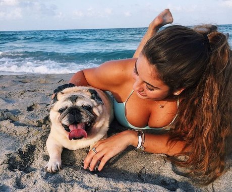 Corrina M nacktheit pornografische galerien