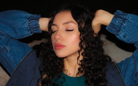 Mary Kaylaficial hd perfekte bilder