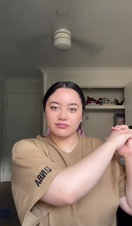 Carragh Mahuika exklusive nacktheit foto