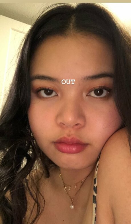 Kattjia erotische akt bilder