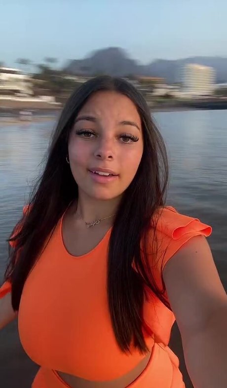 Tegan Hall schöne beste bild