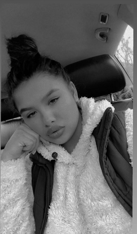 Melannia exklusive schöne galerien