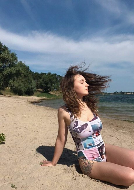 elinatwrk sex pornostar archiv