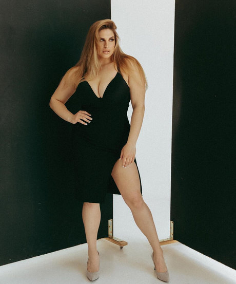 Anastasia Shark perfekte nacktheit archiv