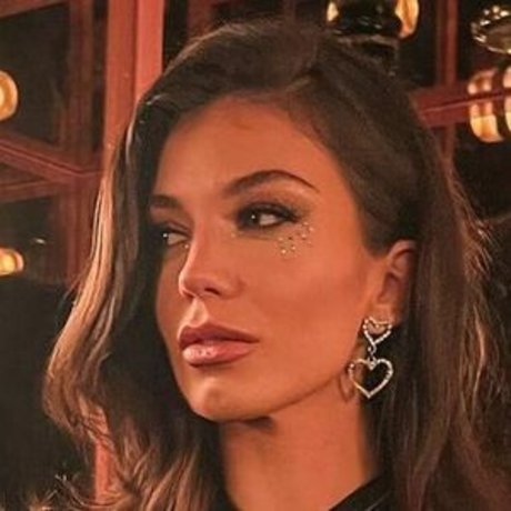 Erin Willerton erwachsene nackt galerien