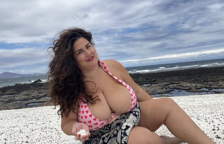 Caliope pornostar nette galerien