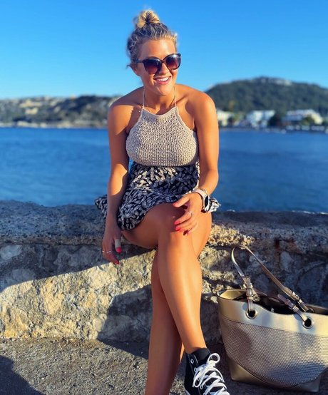 Claudia Valler exklusive erwachsene foto