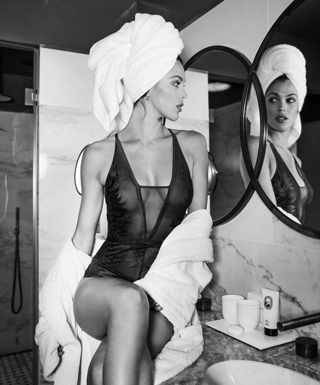 Iris Mittenaere heiße pornostar fotos