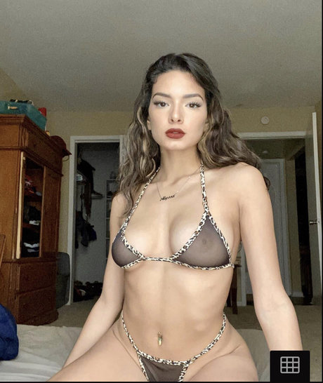 moon kitten 777 perfekte nackt foto