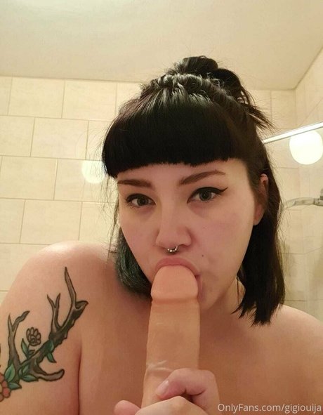 Gigiouija model beste bild