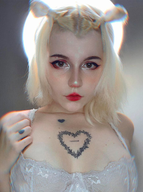 Kkhrisya sexy erwachsene foto