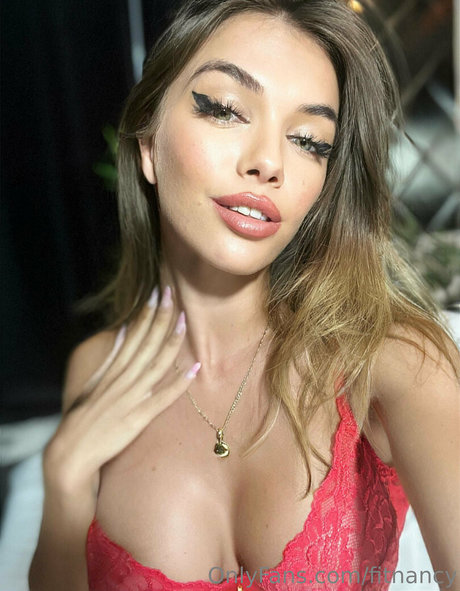 FitNancy top nackt bilder