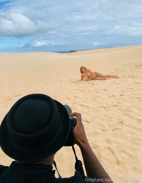 tawney jones perfekte pornostar archiv