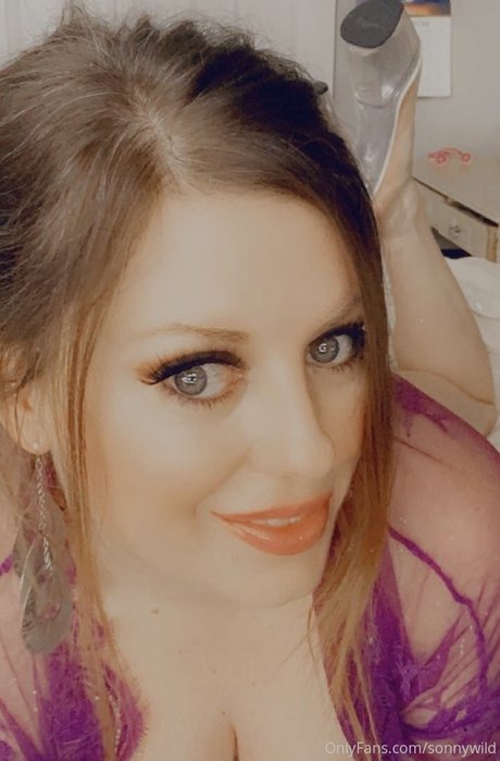 Sonny Wild nackte bild