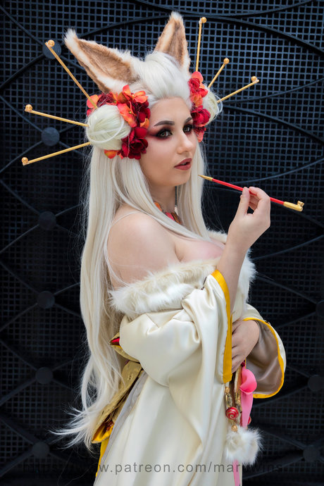 kurvige milf-onlyfans top erwachsene foto