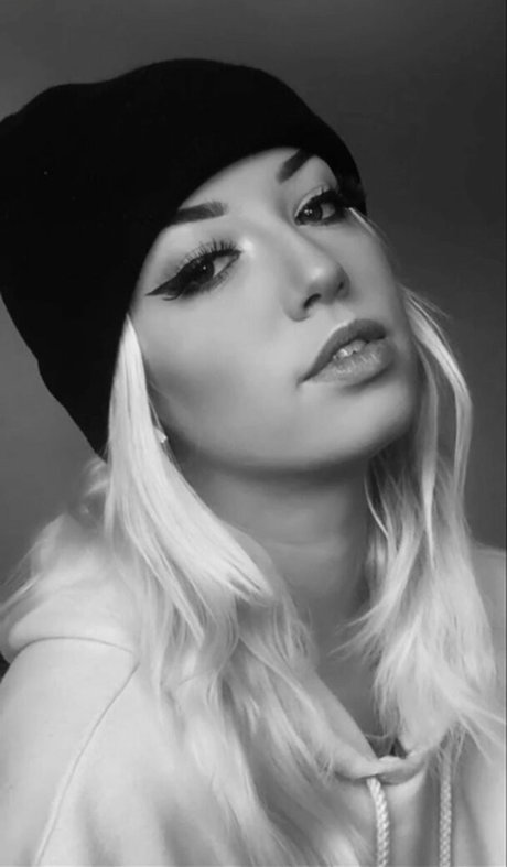 theenicolehammond erwachsene hd bild