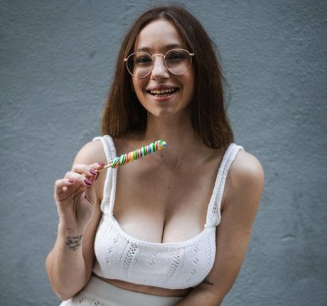 Lada Amores model schöne fotos